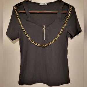 Chic Me Fashion Top w/chain (Size XL)
